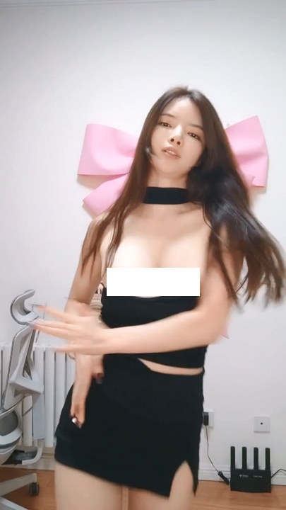 无虞女神首次跳科目三，各种歌曲舞蹈秀6V11g10小时