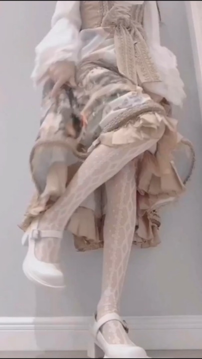 寸止挑战—双马尾弹力摇3V