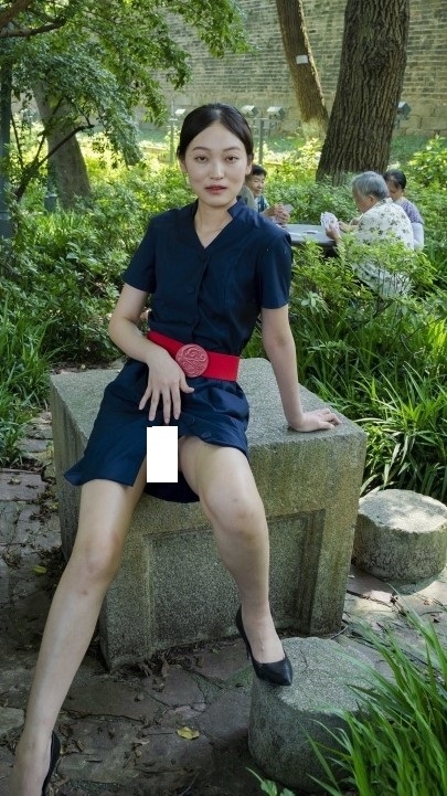 国模【小琪】大尺度公园外拍 541P 原声视频1V 5分钟 611MB