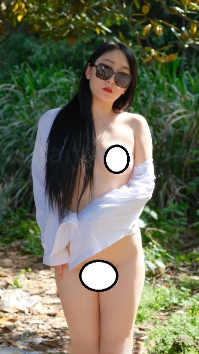 黄X 御姐【雨蝶】春游 2V 32分钟 3.69G