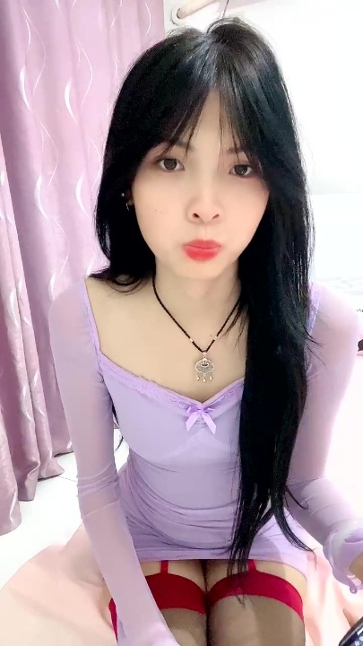 掌管性感的神 新人校花！裸舞滋味 8V 5小时9分 3.6G