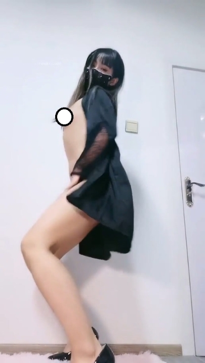 半糖【爱跳舞的CC】专业果舞 紫薇 15V 2小时19分钟 2.04G