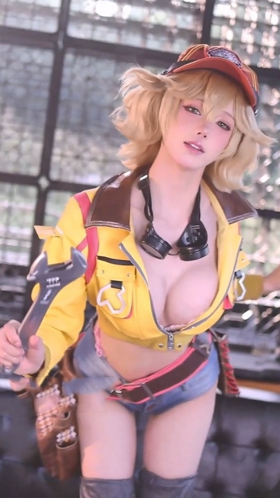 【B站 Yiko湿润兔 咬一口兔娘】 揉奶 穿丁尿尿 很骚 2v7分 w0347