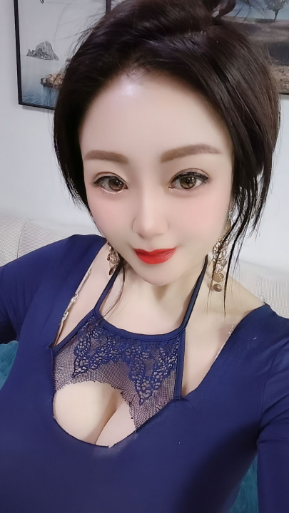 【抖音福利】轻熟女御姐【橙子】自#慰揉奶 5V11分 w0577