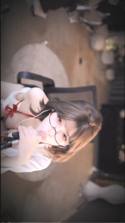 ✅虎牙 张爱玲-24 巨乳 难以被喂饱的空虚痴女少妇剧情 1V28分 w0837