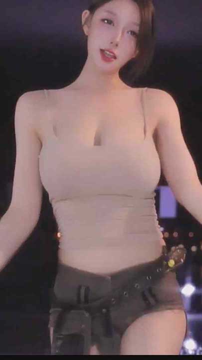 斗鱼 米娜 女仆装角色扮演热舞33V【4.52G】