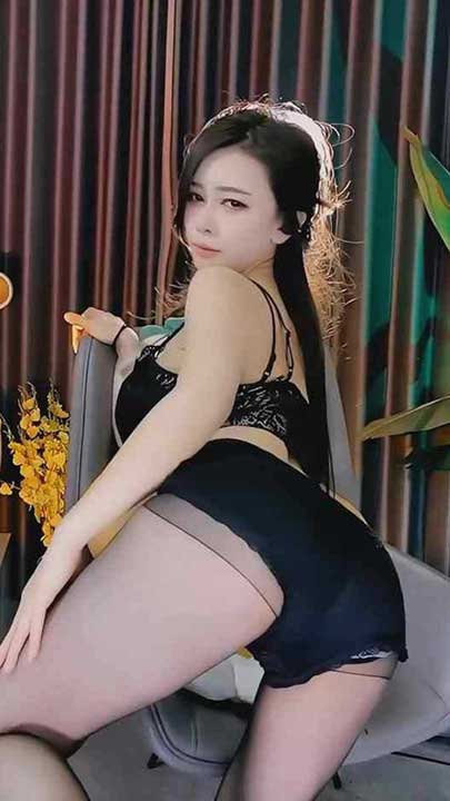 网易CC 玄柒儿 优质主播付费群热舞4V【2.49G】