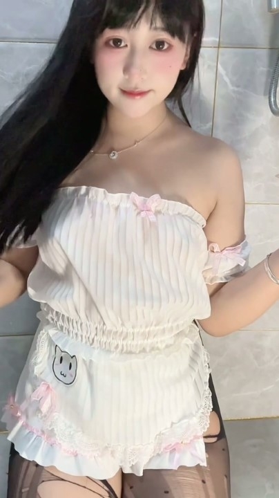 B站颜值up主【婉儿郝粉吖】果舞紫薇大尺度展示 29V 1小时15分钟 5.12G