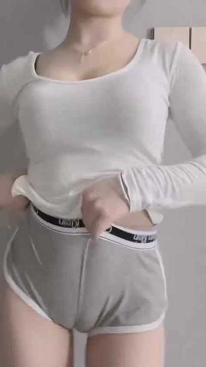 快手 瑶瑶小娇妻 风骚妹子骚舞表情诱惑5V