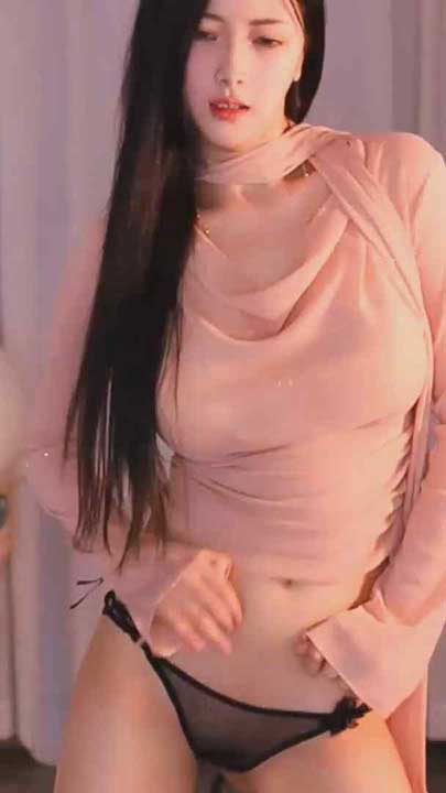 斗鱼 月薇薇 胸贴情趣内裤定制热舞1V