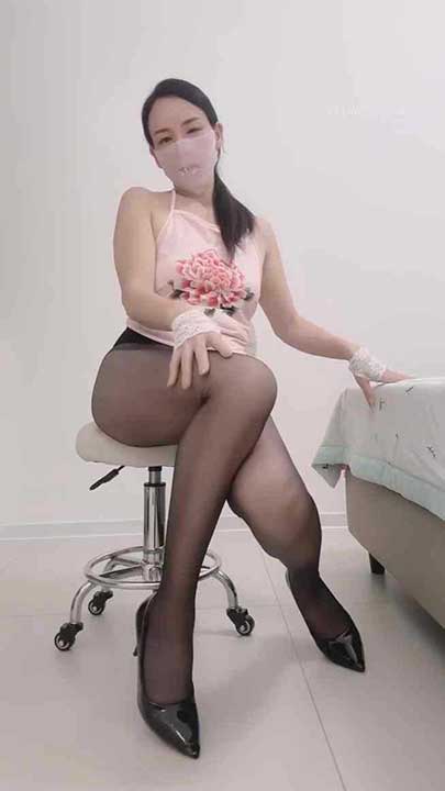 抖音 妍姐姐 极品高挑丝袜眼镜御姐，付费定制12V【2.38G】