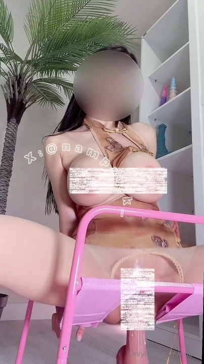 【自购】OF顶级豪乳【NPXVIP（Namprikk）】9.30更新 27分钟 1.16G