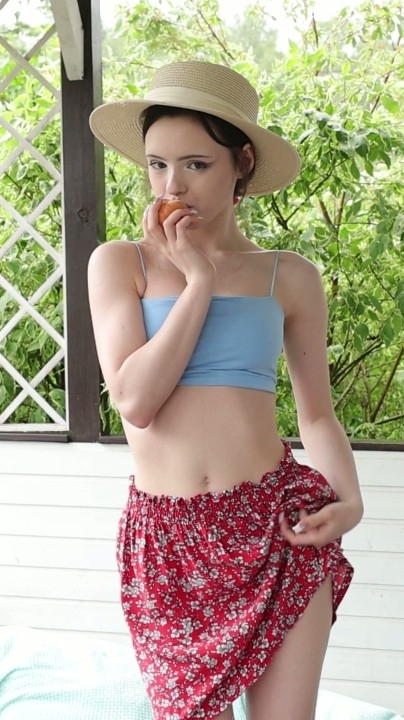 Stunning18【Dakota】原版4K写真 1V 8分钟 1.44G