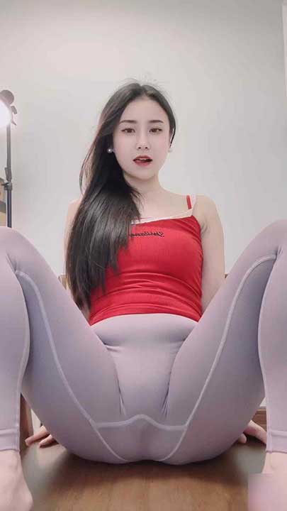 快手 沐沐呀 风骚肥臀御姐，骚舞顶胯抖臀骚表情25V【7.45G】