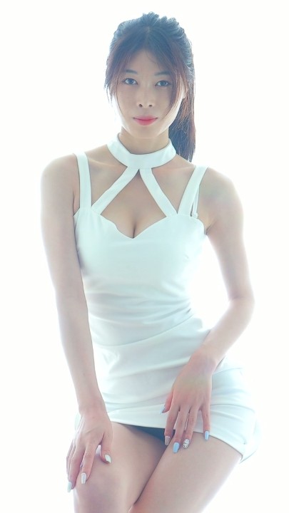 黄X【可欣（杨颖）】大尺写真无水 4K 4V 10分钟 7.27G