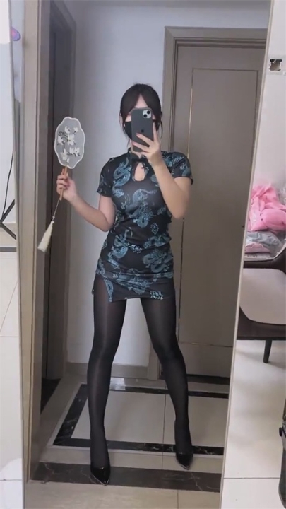 抖音御姐少妇【琪琪妈】【岛屿】二合一 18V 1小时 1.07G