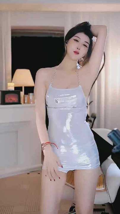 畅聊 百利甜C 人气主播擦边诱惑热舞5V【678M】