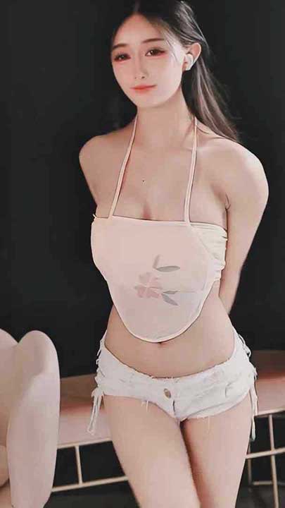 漂漂 语珊 擦边顶流骚女直播热舞秀8V【734M】