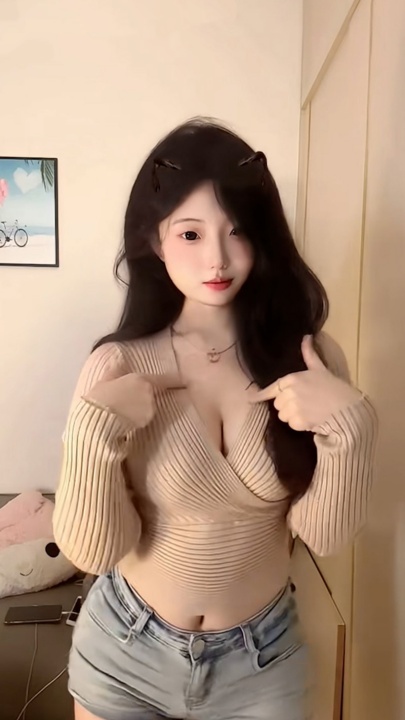 童颜大奶极品网红 苏苏超正点 三点全露自慰视频流出 裸舞极致抖臀挑逗不断沙发上道#具自慰 金主福利就是给力！1V 12分 w1310