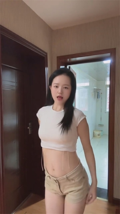 快手颜值嫩妹【燃妹妹】+颜值少妇【蒋蒋姨】15V 1小时15分钟 1.61G