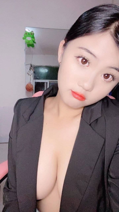 快手大奶嫩妹【陈子菲】大尺度 23V 53分钟 1.71G