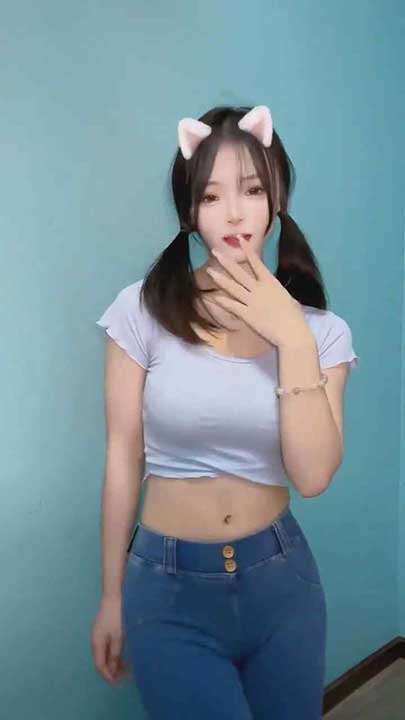 快手 晓菀菀 悦狗 风骚甜妹抖臀骚舞30V【2G】