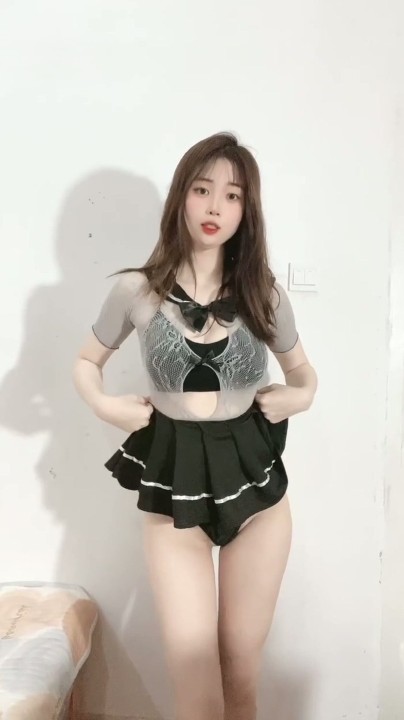 抖音颜值嫩妹【甜子兔】裸舞诱惑，姐妹双女秀合集 262V 2小时44分 6.87G