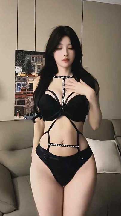 抖音 喵朵曦 160万粉丝网红巨乳细腰蜜桃臀福利定制9V【0.9G】