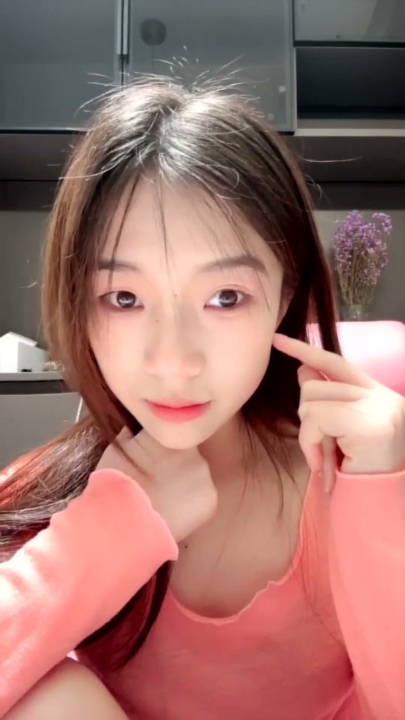 热舞女神【黎巴啦呀】热舞 自慰 5V 5小时 3.13G